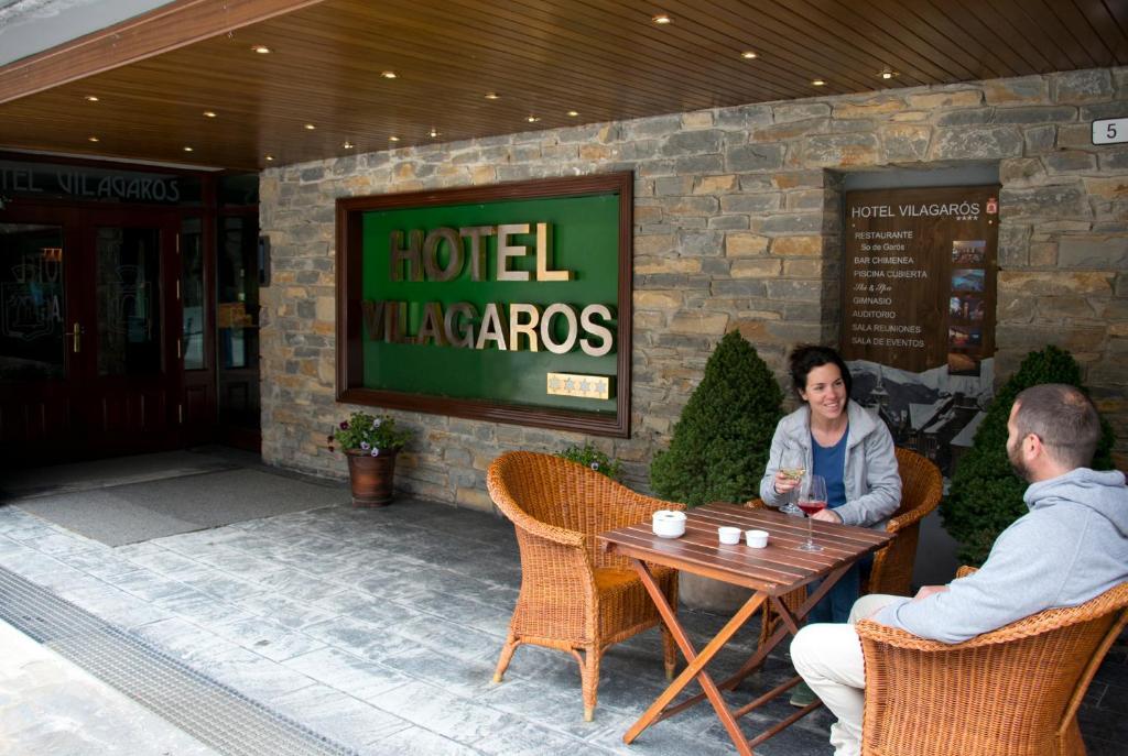 Apartamentos Vilagaros Exterior photo